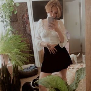 Meet your Posher, Raquel